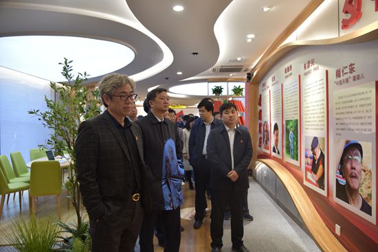 淄川區(qū)2019年度科學(xué)發(fā)展暨基層黨建現(xiàn)場(chǎng)觀摩點(diǎn)評(píng) ——觀摩重山集團(tuán)重點(diǎn)項(xiàng)目50