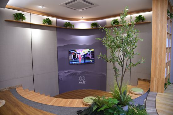 不忘初心 牢記使命 加強主題教育平臺建設(shè) ——重山集團“初心學(xué)堂”黨建文化館順利竣工49