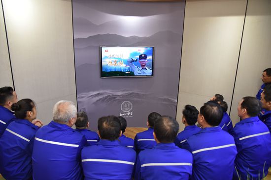 傳承紅色基因  堅(jiān)定理想信念11