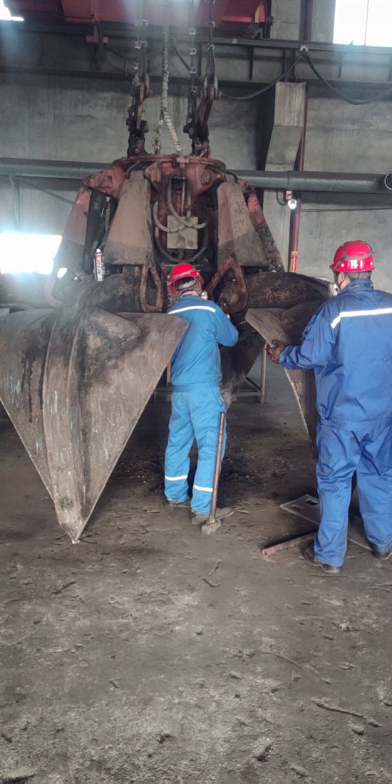 大修進(jìn)行時(shí)，這里有一群可愛的重山人.......95