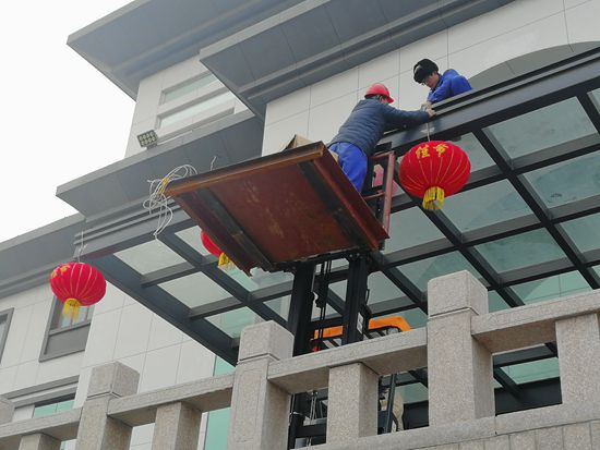 大紅燈籠高高掛 喜氣洋洋過(guò)春節(jié)68