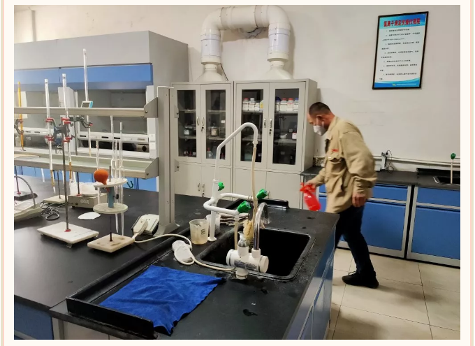 重山集團召開緊急會議 ，安排部署疫情防控工作95