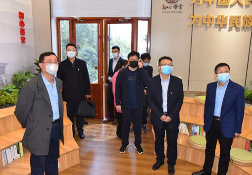 省派工作組指導(dǎo)集團疫情防控工作92