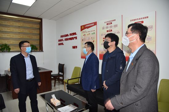 省派工作組指導(dǎo)集團疫情防控工作92