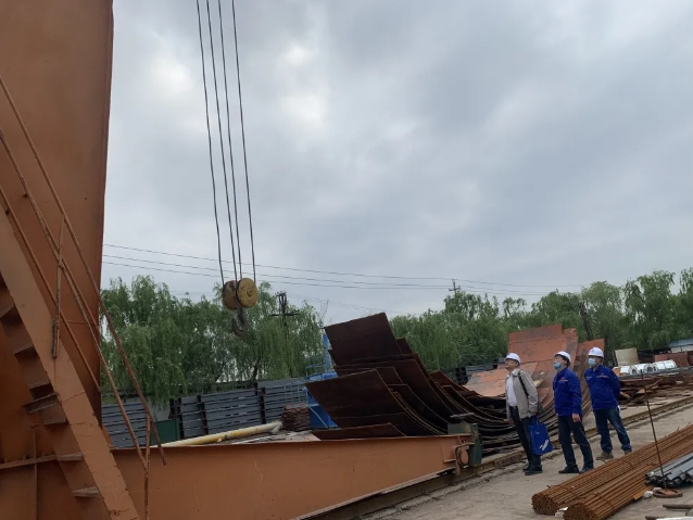  魯中水泥組織特種設(shè)備檢驗(yàn)82