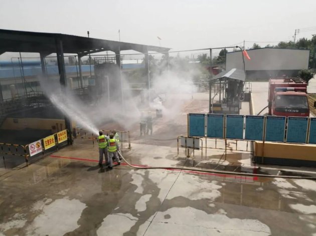 魯中水泥參加應(yīng)急預(yù)案演練7