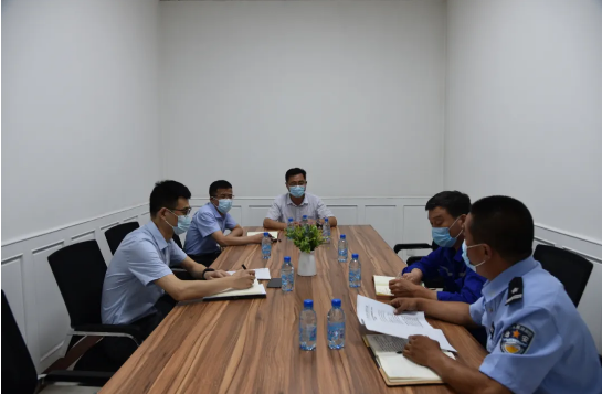 集團召開總經理辦公會議34