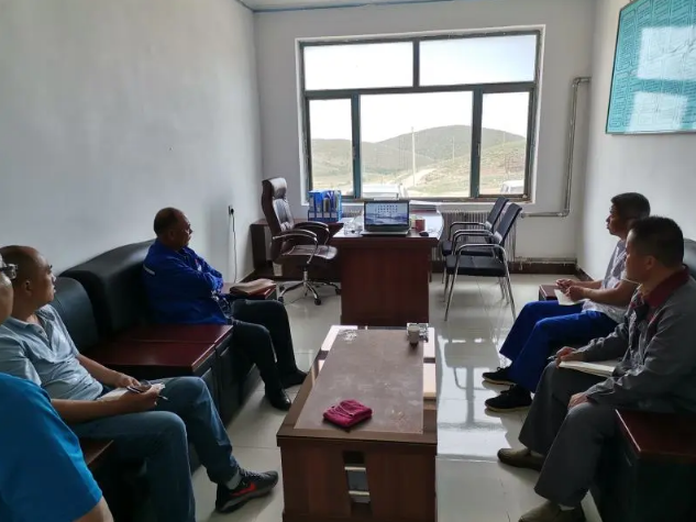 螢澤礦業(yè)組織“致良知”集體學(xué)習(xí)5