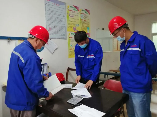 魯蒙公司開(kāi)展制度及疫情防控專項(xiàng)檢查51