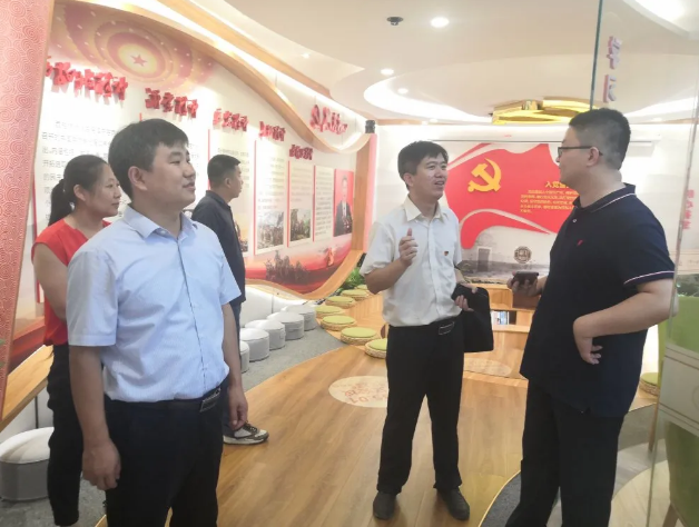 市、區(qū)委組織部到集團(tuán)調(diào)研黨建工作29