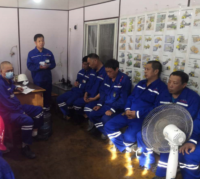 思沃瑞組織勞保護品穿戴培訓51