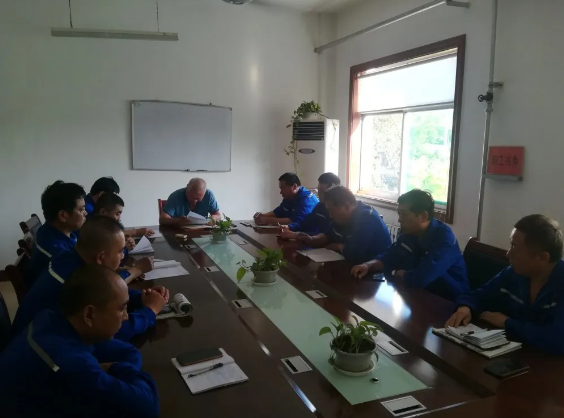 熱電廠組織召開月度工作會(huì)議      93