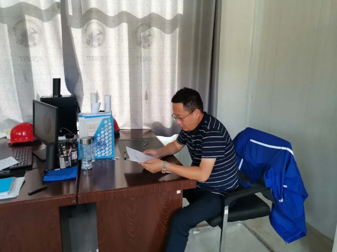 鵬峰化工項(xiàng)目部組織集體學(xué)習(xí)22