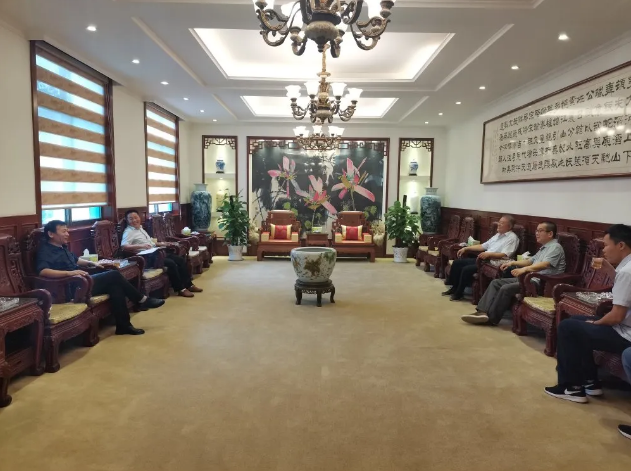 市交通運(yùn)輸局到集團(tuán)調(diào)研工作9