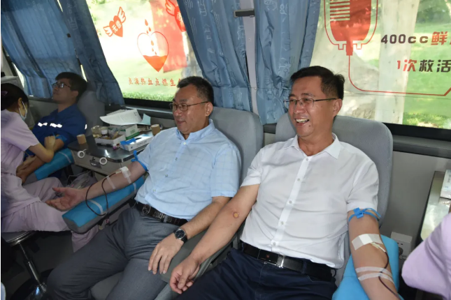 濃情熱血 獻(xiàn)禮祖國—“致良知”重山在行動