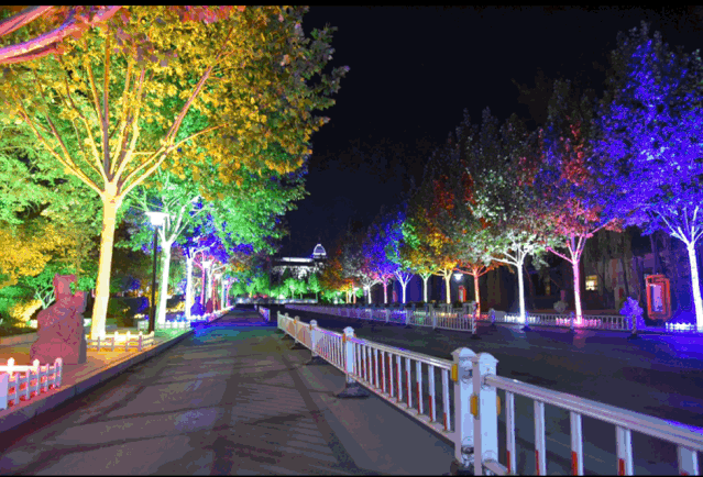 國旗下的重山好風(fēng)景25