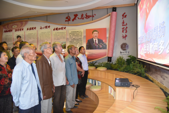 守初心  擔(dān)使命 為民服務(wù)不止步       —昆侖鎮(zhèn)小范村黨支部到重山集團(tuán)開展開放式組織生活35