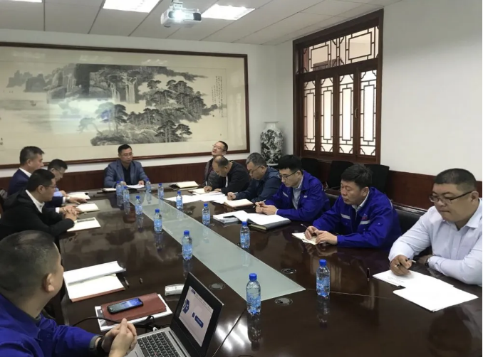 集團(tuán)召開(kāi)技改項(xiàng)目匯報(bào)會(huì)97