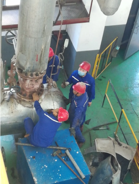 “雙節(jié)”堅守?檢修——他們奮斗的樣子真美！95