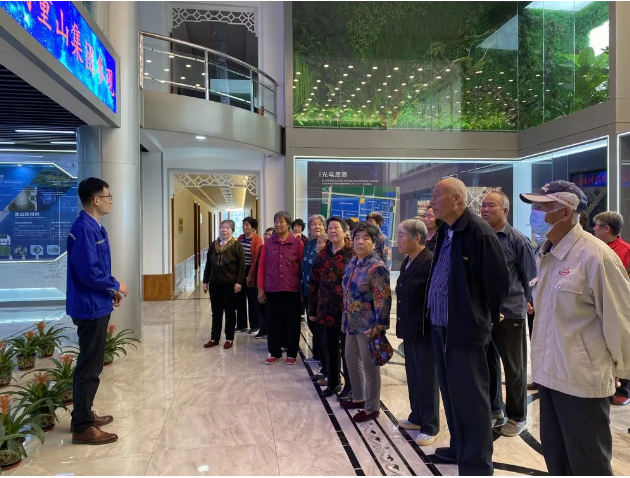 攜手奮進(jìn) 共創(chuàng)美好生活 ——企業(yè)開(kāi)放日迎來(lái)第七批客人22