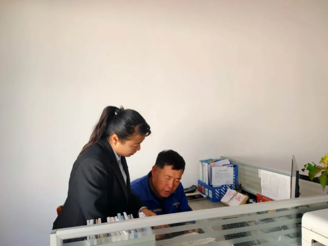 集團黨委開展10月份黨建工作督查20