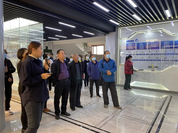 感受重山發(fā)展新面貌—— 北韓村村民參加重山集團企業(yè)開放日活動4