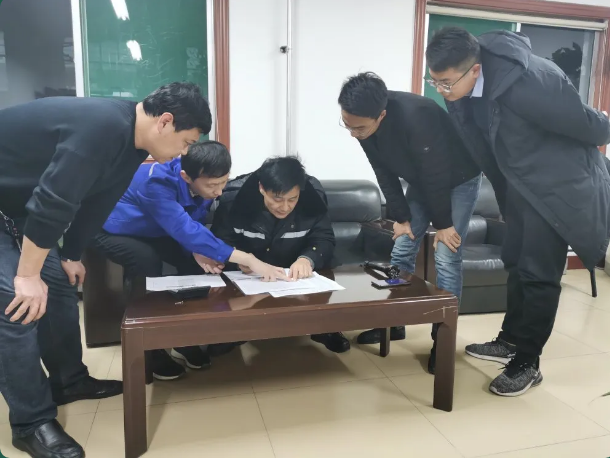 市環(huán)保局到熱電廠檢查指導(dǎo)87