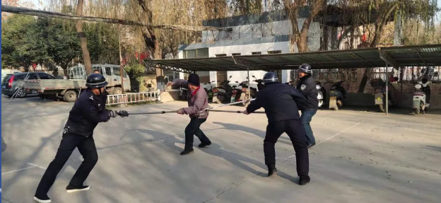 集團總務開展安保反恐防暴演練91