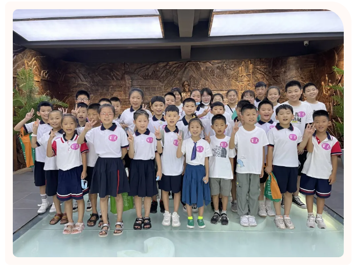 【企業(yè)開放日】百靈藝校師生到重山集團(tuán)開展研學(xué)活動7