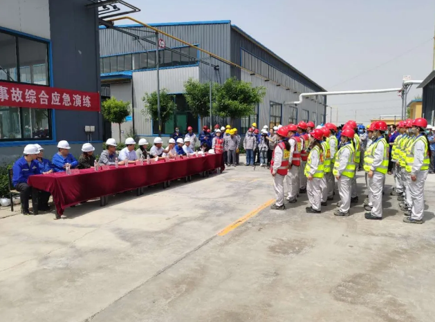 魯中水泥參加應(yīng)急預(yù)案演練